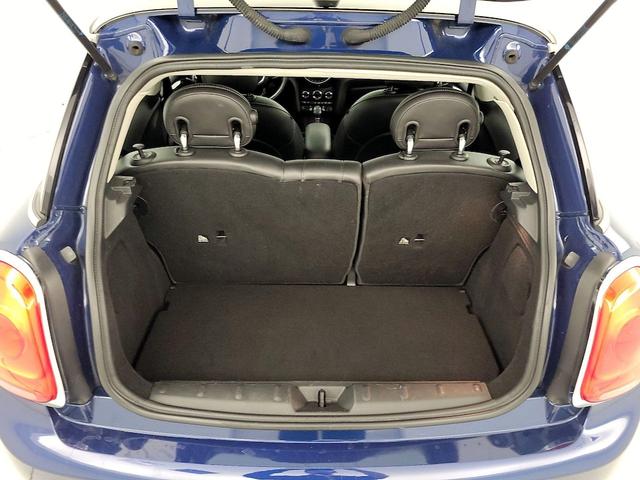 Photo of 2014 Blue MINI Hardtop