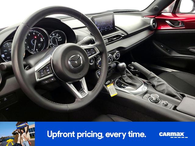Photo of 2023 Red Mazda MX-5 Miata