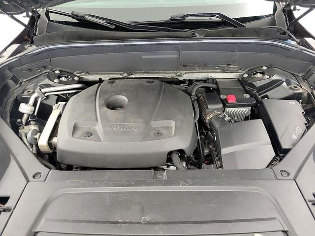Photo of 2016 Black Volvo XC90