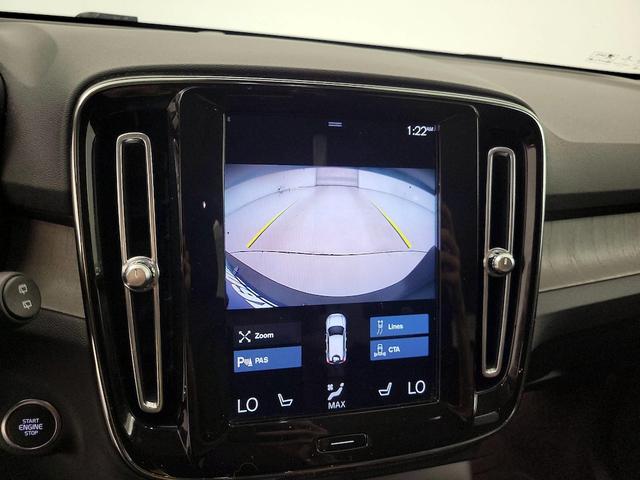 Photo of 2022 Black Volvo XC40