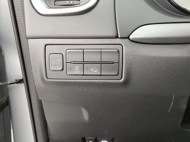 Photo of 2023 Silver Mazda CX-9