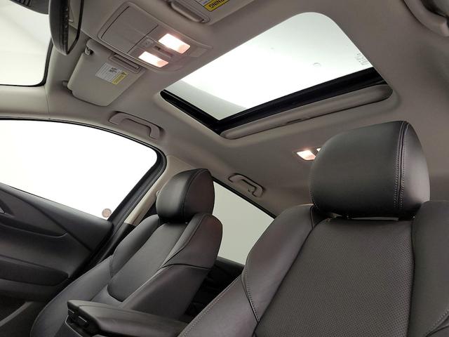 Photo of 2023 Silver Mazda CX-9