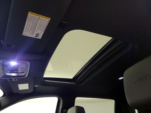 Photo of 2024 Gray GMC Sierra 1500