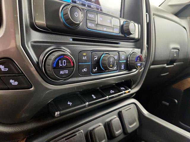 Photo of 2018 White Chevrolet Silverado 1500