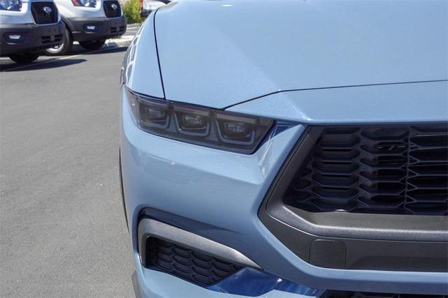 Photo of 2025 Vapor Blue Ford Mustang
