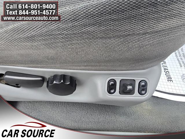 Photo of 2002 Oxford White Clearcoat Ford F-350