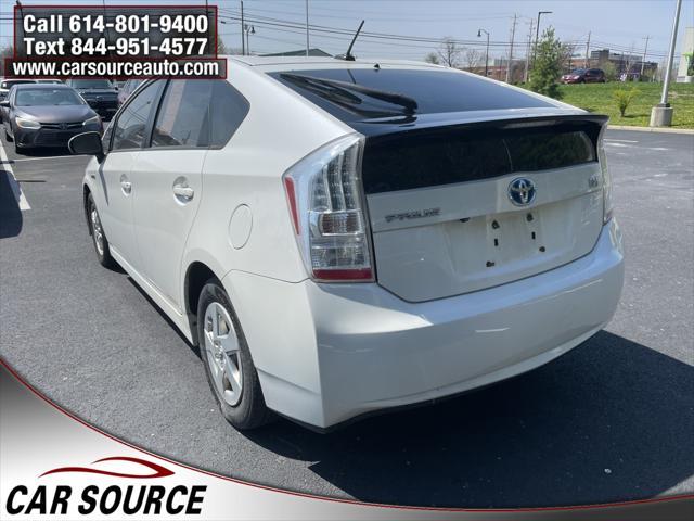 Photo of 2010 Super White Toyota Prius