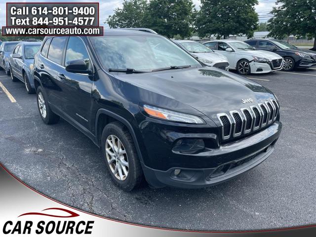 Photo of 2014 Brilliant Black Crystal Pearlcoat Jeep Cherokee
