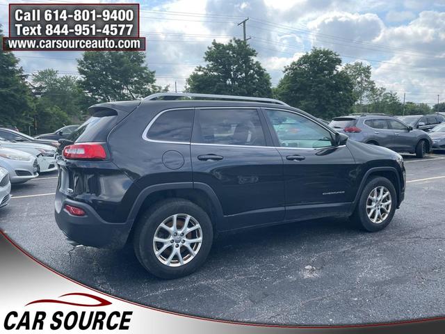 Photo of 2014 Brilliant Black Crystal Pearlcoat Jeep Cherokee