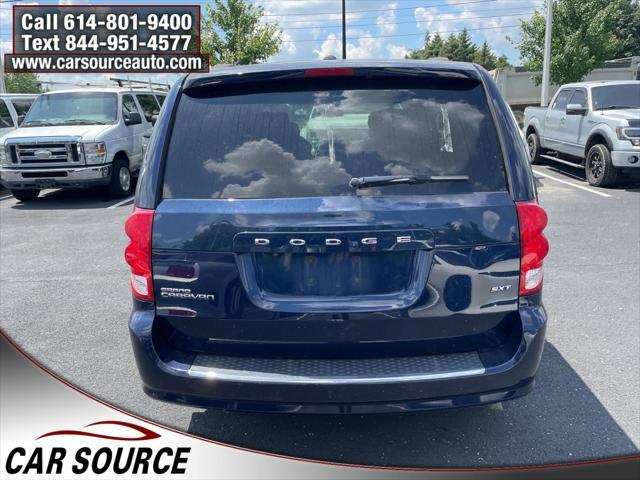 Photo of 2015 True Blue Pearlcoat Dodge Grand Caravan