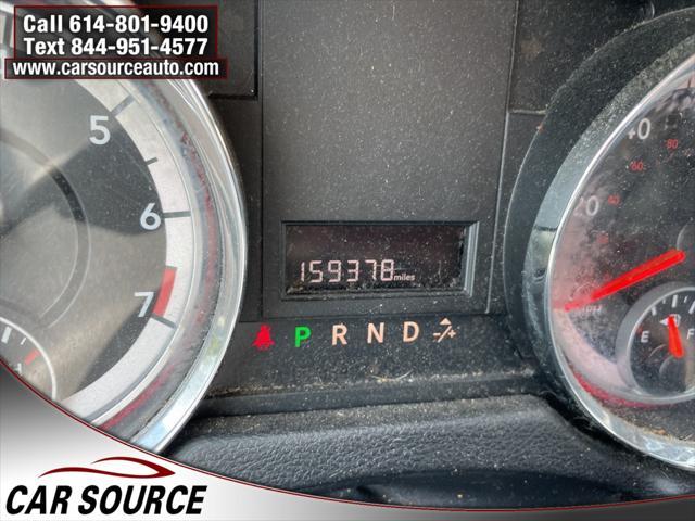 Photo of 2015 True Blue Pearlcoat Dodge Grand Caravan