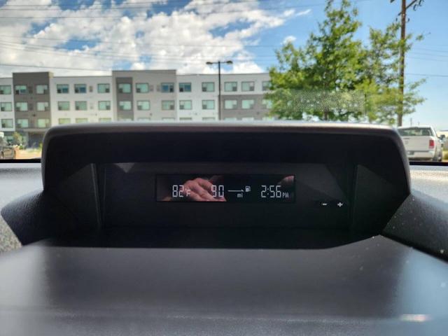 Photo of 2023 Crystal White Pearl Subaru Forester