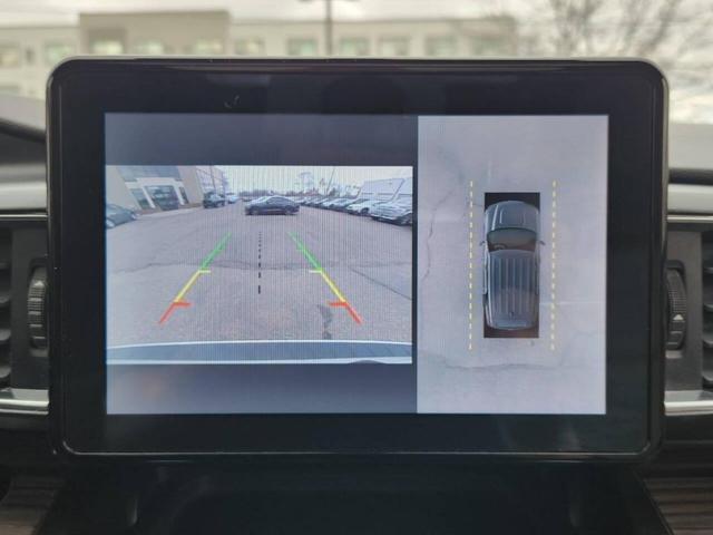 Photo of 2020 White Ford Explorer