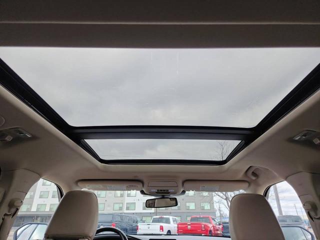 Photo of 2020 White Ford Explorer
