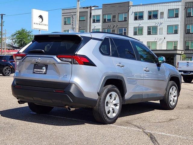 Photo of 2021 Silver Sky Metallic Toyota RAV4