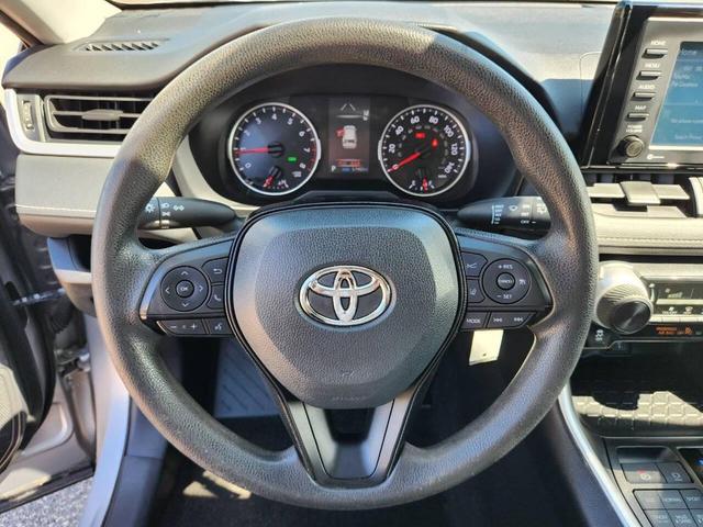 Photo of 2021 Silver Sky Metallic Toyota RAV4