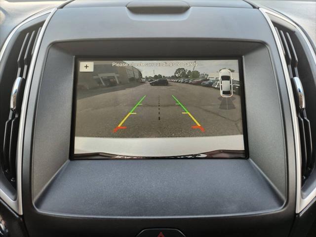 Photo of 2018 White Ford Edge