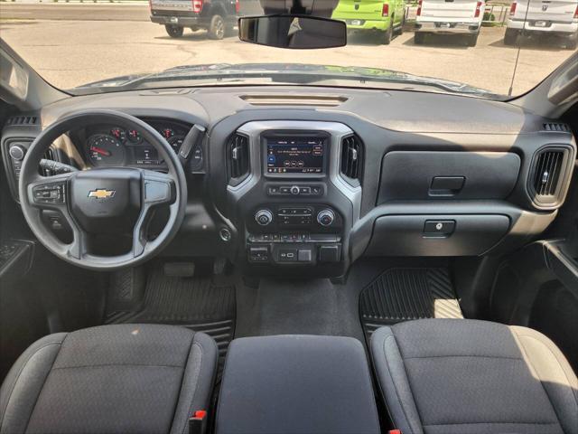 Photo of 2024 Blue Chevrolet Silverado 1500