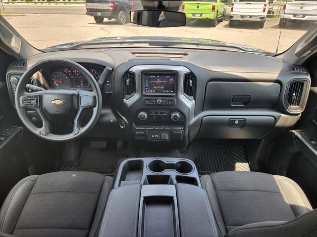 Photo of 2024 Blue Chevrolet Silverado 1500