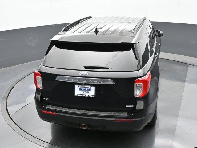 Photo of 2020 Black Ford Explorer