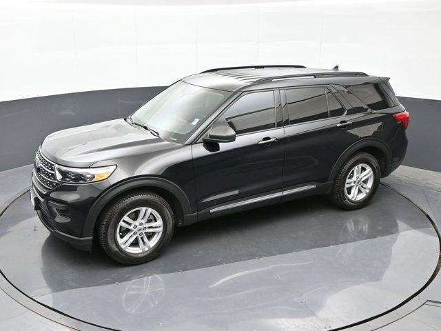Photo of 2020 Black Ford Explorer