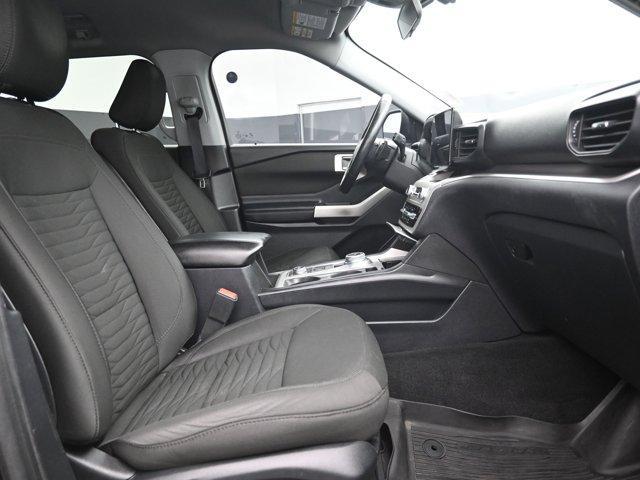 Photo of 2020 Black Ford Explorer
