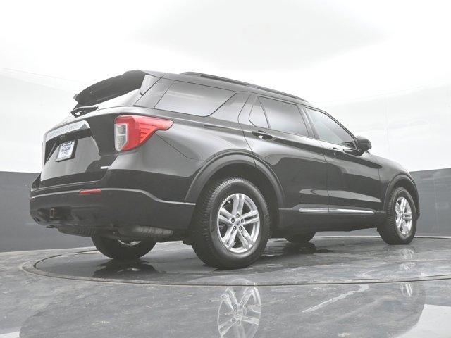 Photo of 2020 Black Ford Explorer