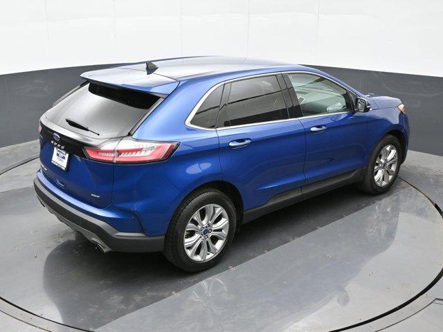 Photo of 2022 Blue Ford Edge