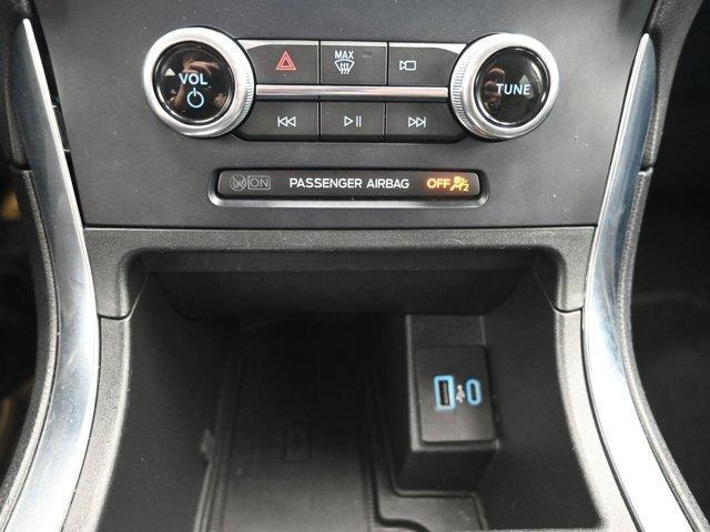 Photo of 2022 Blue Ford Edge