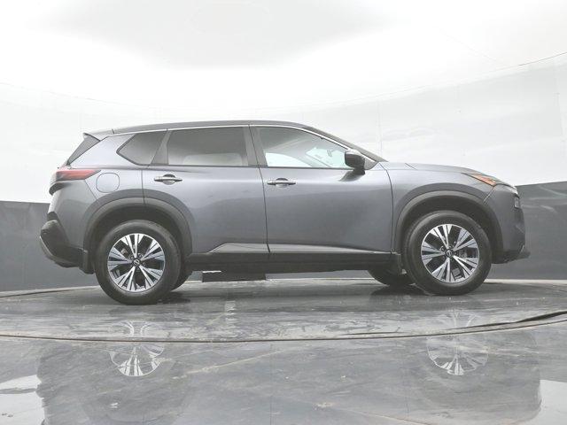 Photo of 2022 Gun Metallic Nissan Rogue