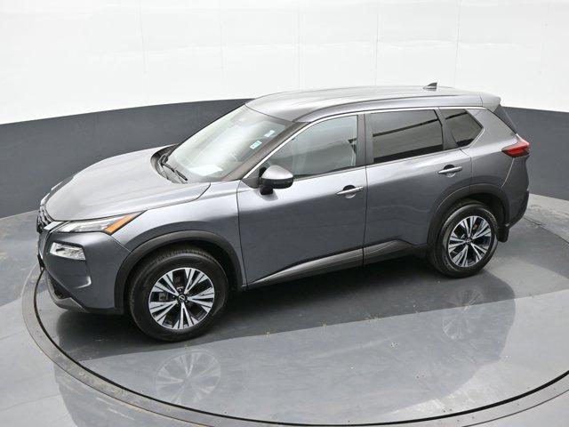 Photo of 2022 Gun Metallic Nissan Rogue