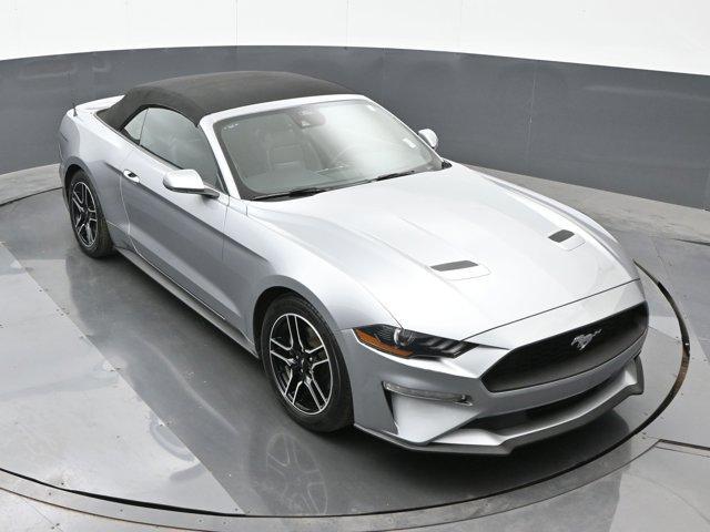 Photo of 2022  Ford Mustang