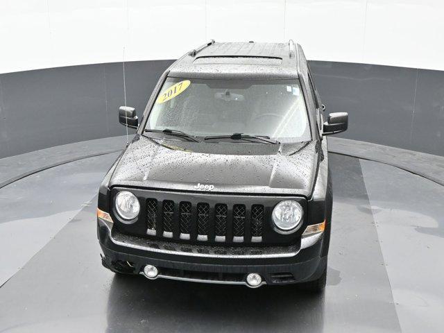 Photo of 2017 Black Clearcoat Jeep Patriot