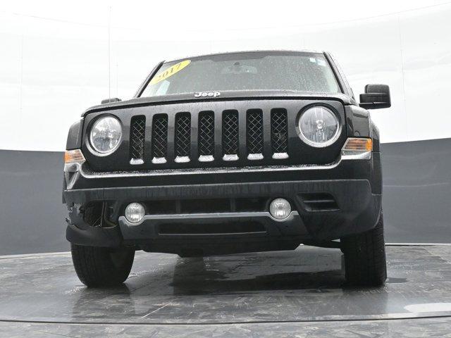 Photo of 2017 Black Clearcoat Jeep Patriot