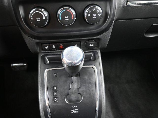 Photo of 2017 Black Clearcoat Jeep Patriot