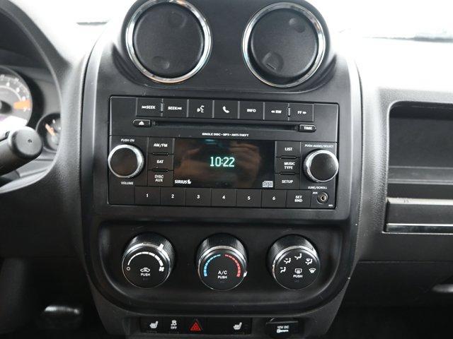 Photo of 2017 Black Clearcoat Jeep Patriot
