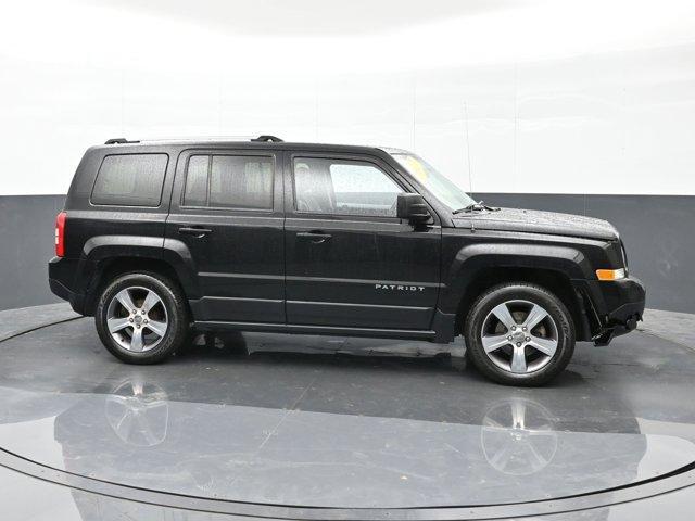 Photo of 2017 Black Clearcoat Jeep Patriot