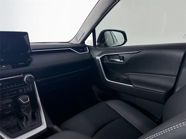 Photo of 2025 Magnetic Gray Metallic Toyota RAV4