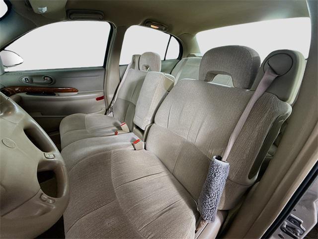 Photo of 2001 Light Bronzemist Metallic Buick LeSabre