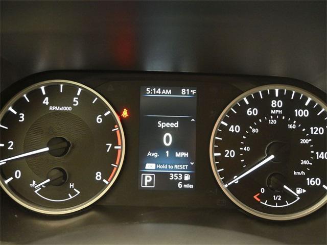 Photo of 2025 Super Black Nissan Sentra