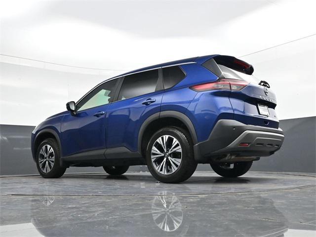 Photo of 2022 Caspian Blue Metallic Nissan Rogue