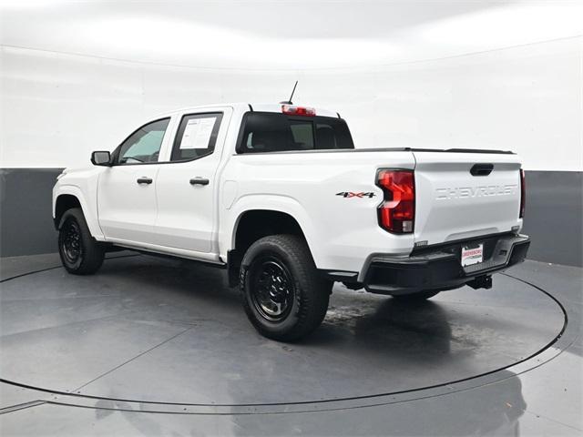 Photo of 2023 Summit White Chevrolet Colorado
