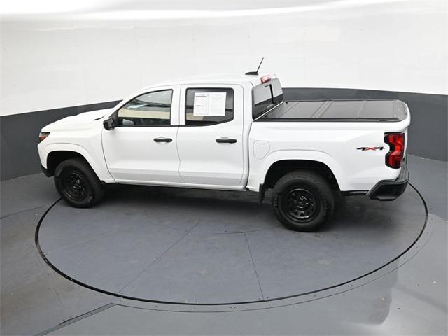 Photo of 2023 Summit White Chevrolet Colorado