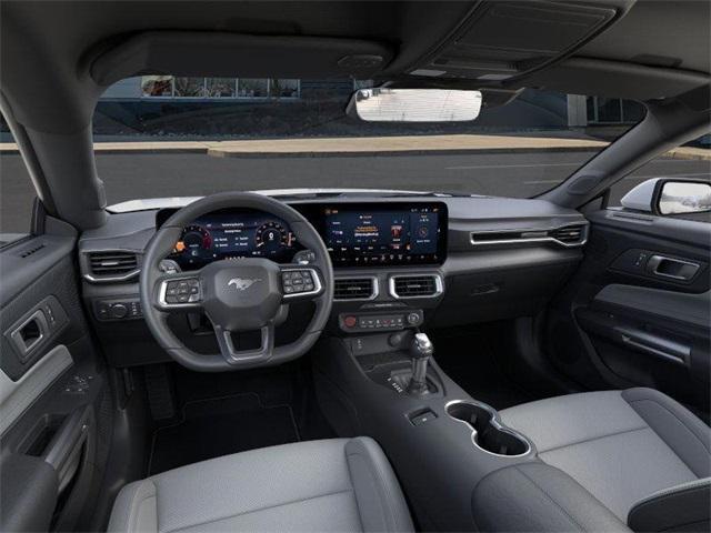 Photo of 2025 Oxford White Ford Mustang