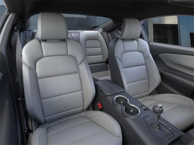 Photo of 2025 Oxford White Ford Mustang