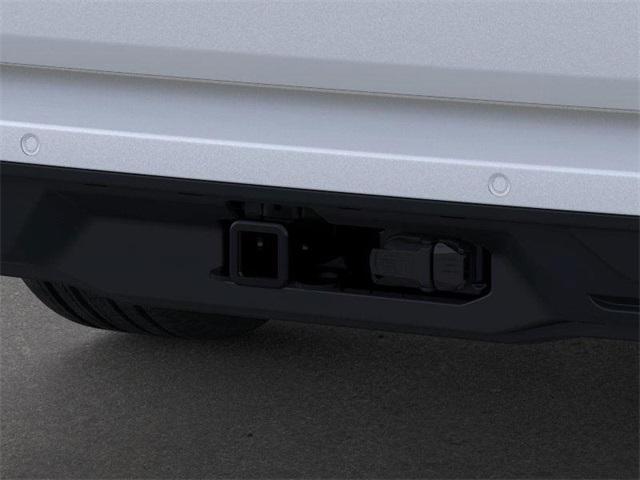 Photo of 2025 Star White Ford Expedition Max