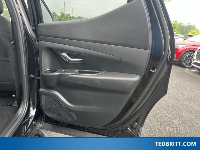 Photo of 2023 Phantom Black Hyundai SANTA CRUZ