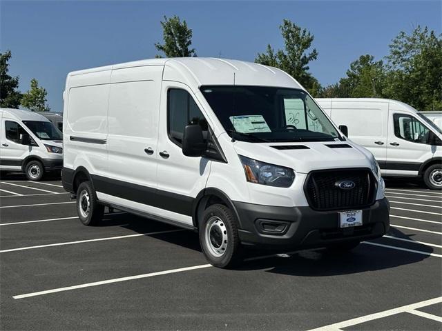 Photo of 2025 Oxford White Ford Transit-250