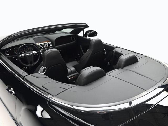 Photo of 2015 Beluga Black Bentley Continental GT