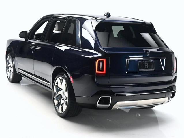 Photo of 2025 Midnight Sapphire Rolls-Royce Cullinan